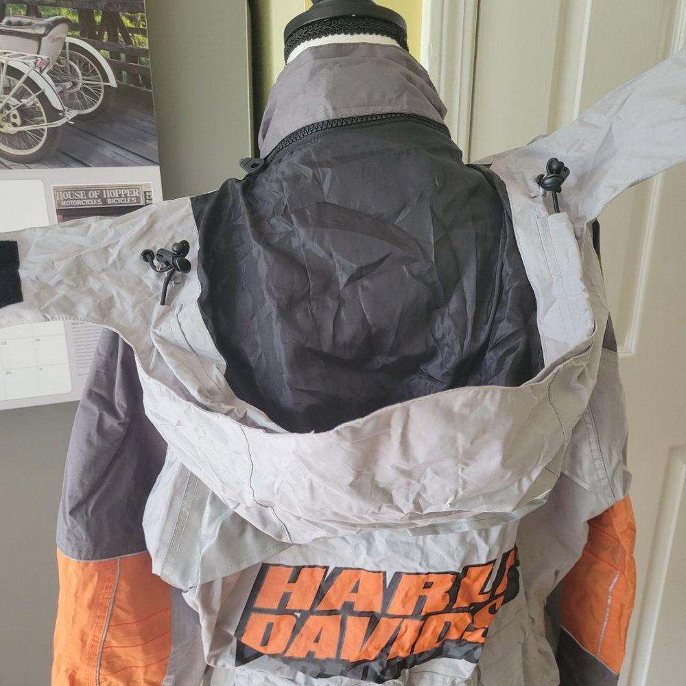 Harley-Davidson Women's Reflective Rain Gear - Picture 6 of 16